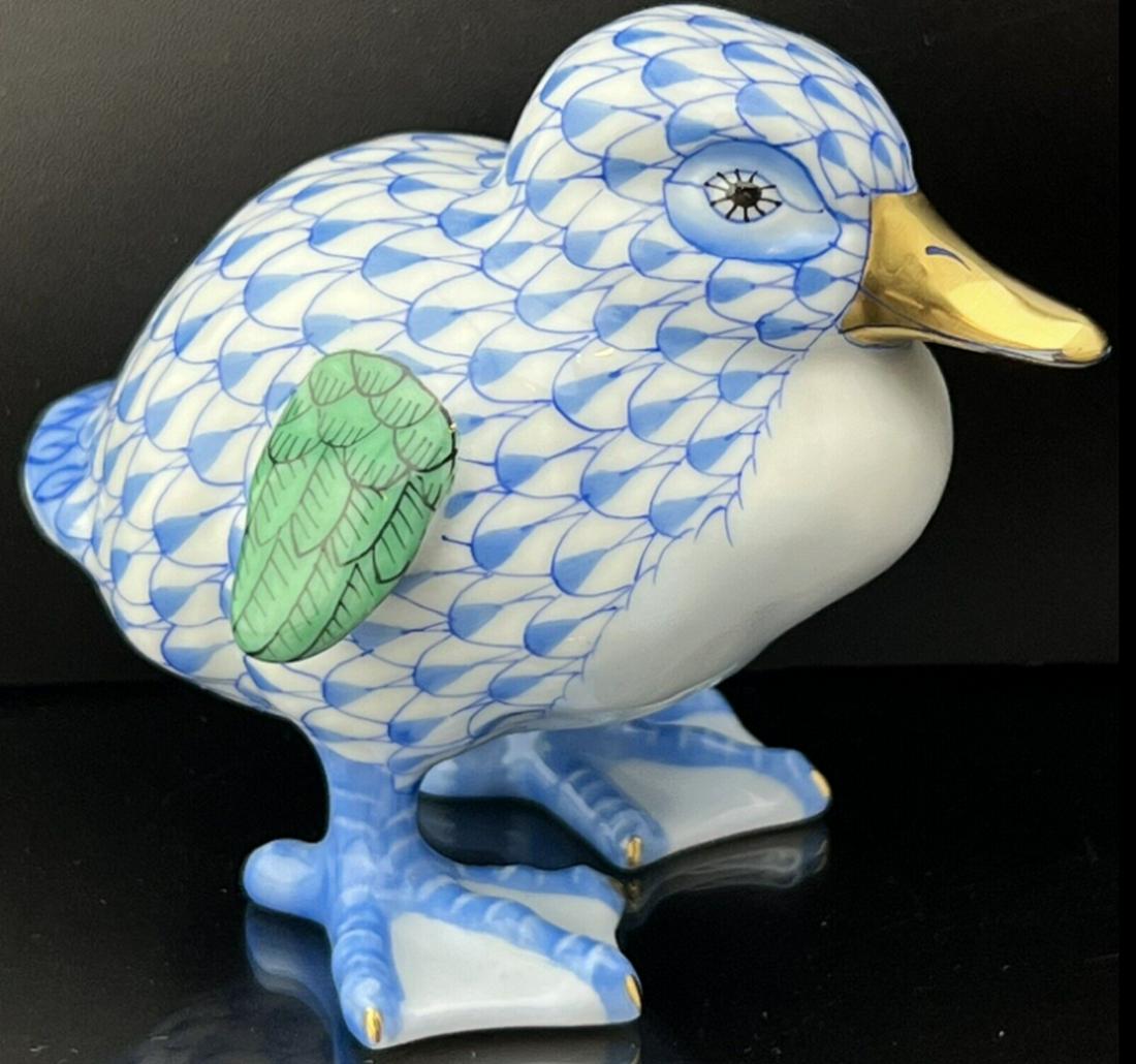 HEREND Duckling Duck Bird Blue Fishnet Figurine (1 of 7)