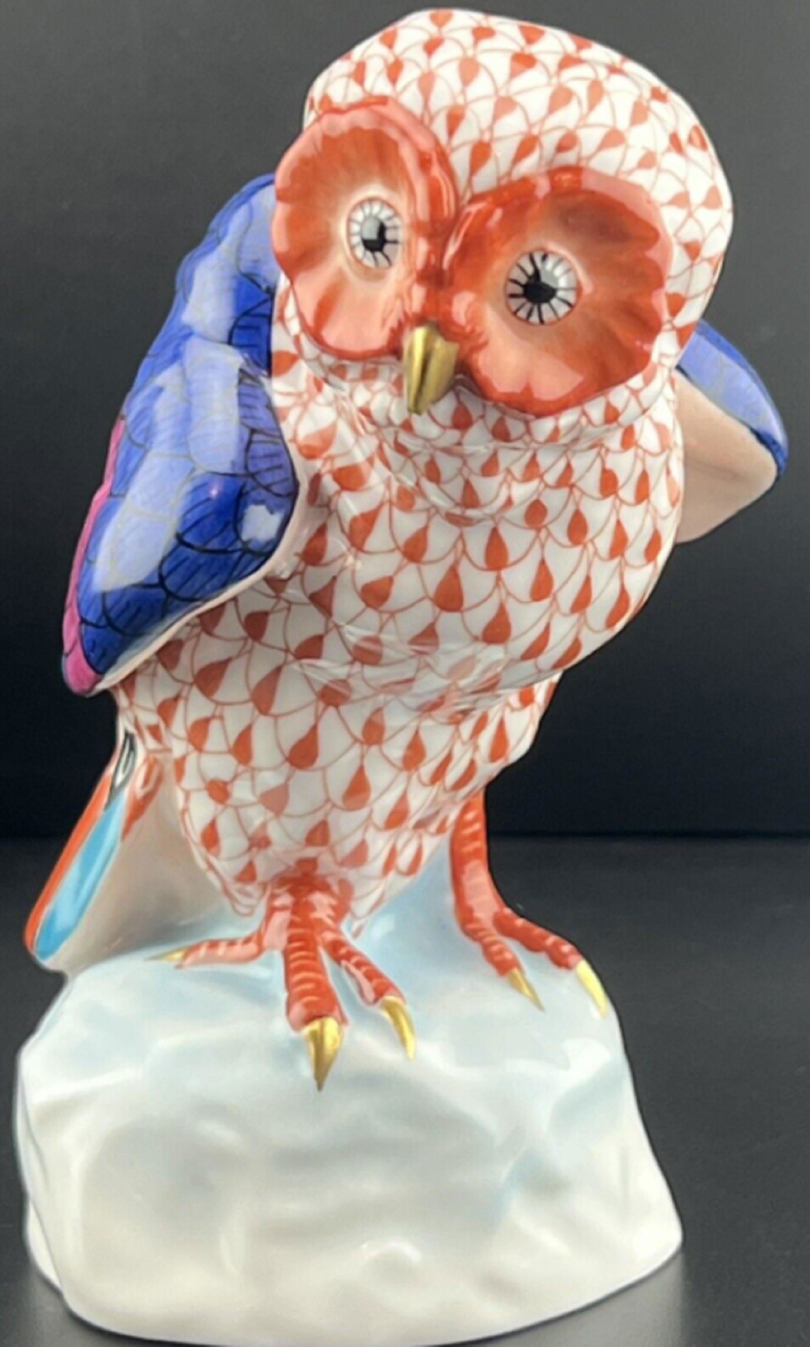 HEREND SIGNED Owl Bird Hand Painted Porcelain Figurine (1 of 7)