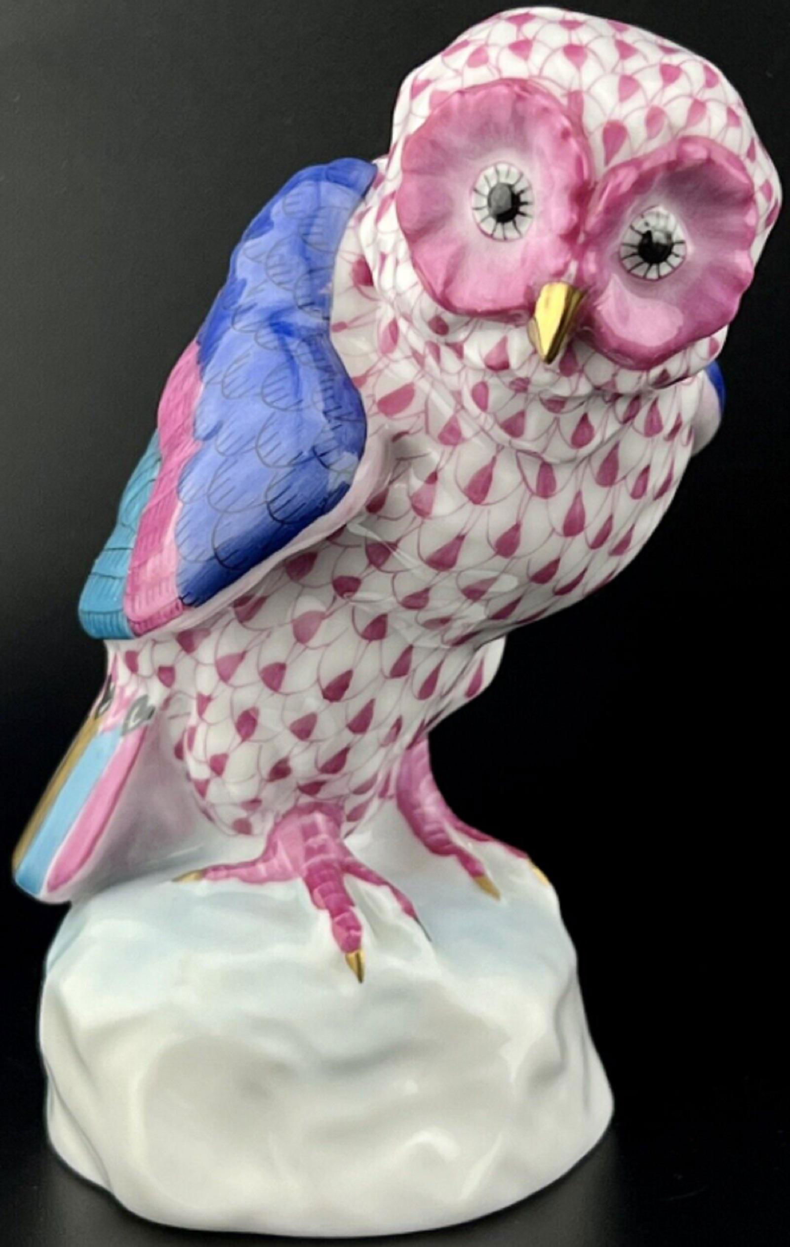 SIGNED  HEREND Owl Bird Raspberry Fishnet 5â€ Figurine (1 of 5)
