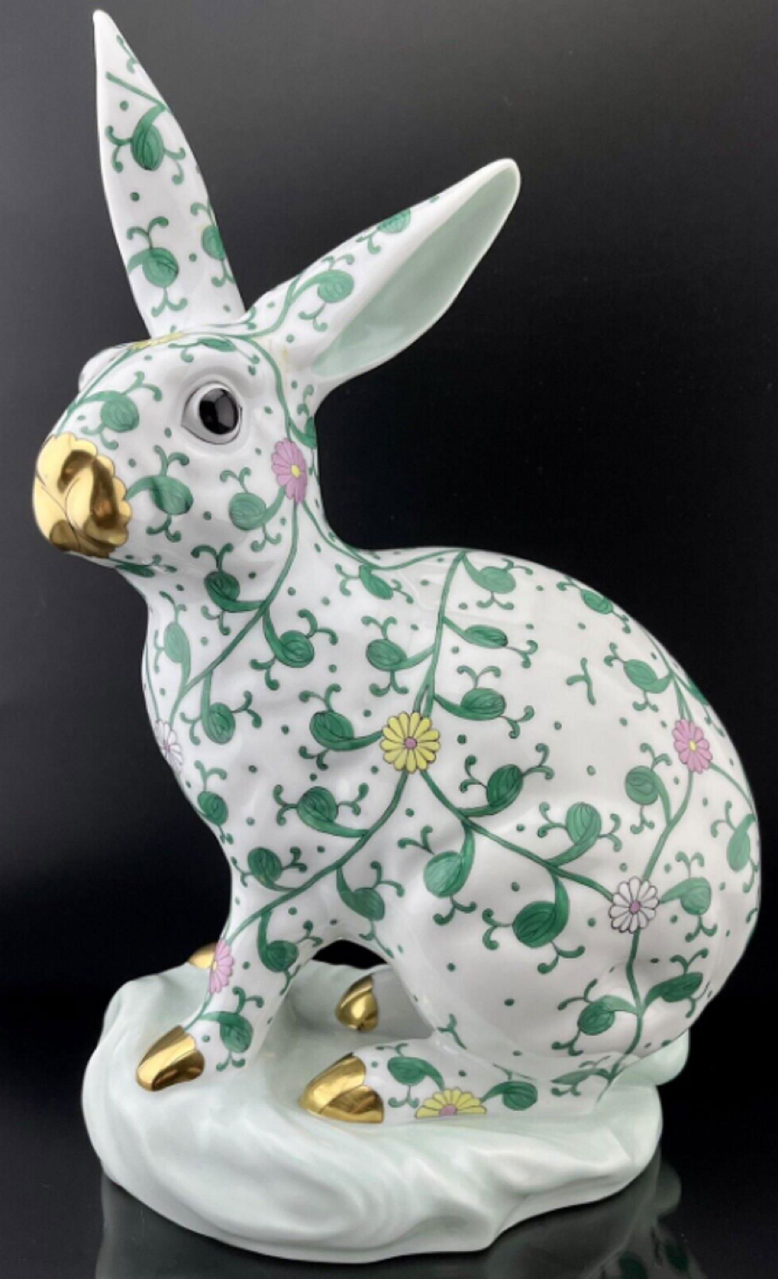 Signed HEREND XL White Dynasty / Siang Blanc Bunny Rabbit Figurine Artist Sign (1 of 8)