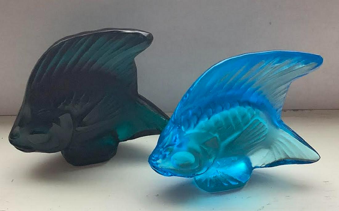 Lalique Crystal Blue shades of Fish Made in France: These fish color and whimsy to desks, tables, shelves - anywhere you choose to display it. Made in France. Height: 1 7/8 inchesNo Chips or cracks!