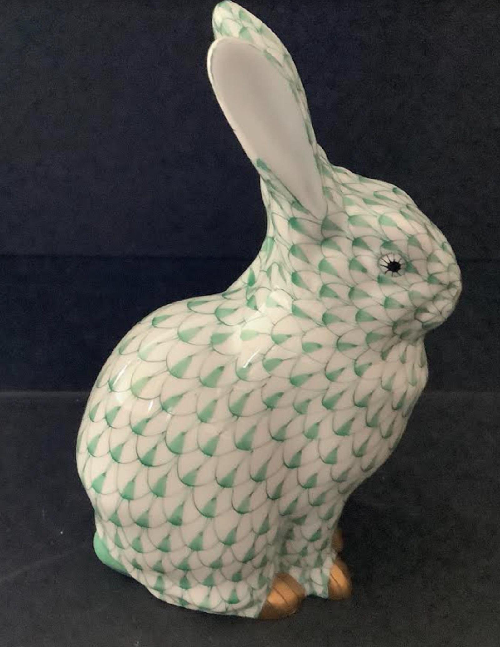 HEREND Signed Bunny Rabbit Green Fishnet Figurine (1 of 7)