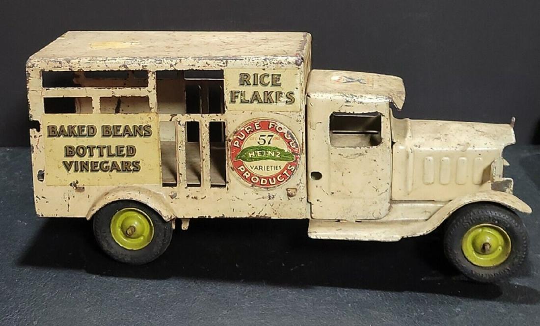 METALCRAFT HEINZ STEEL 57 PICKLE GROCERY TRUCK (1 of 8)