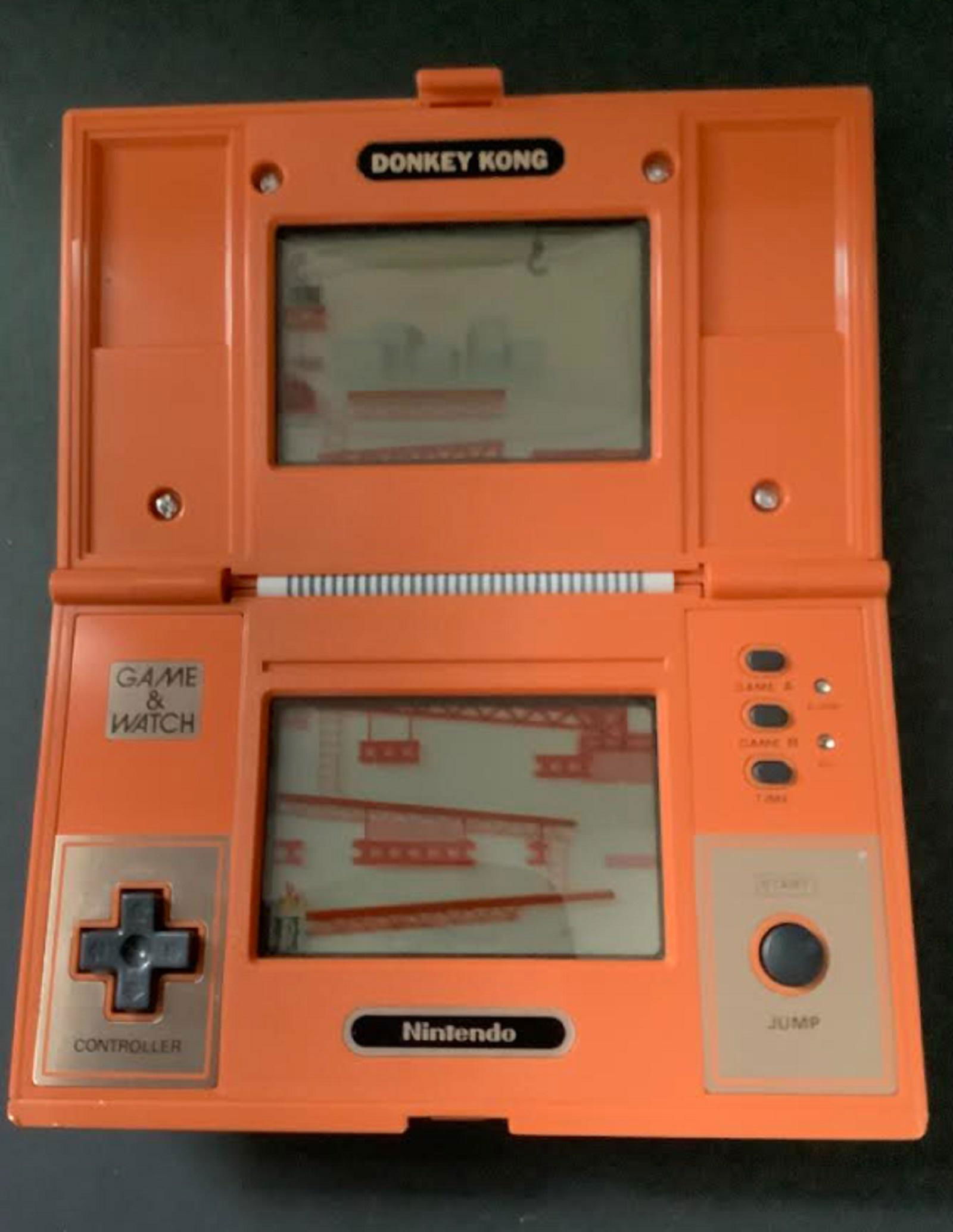 NINTENDO GAME AND WATCH WORKS! (1 of 4)
