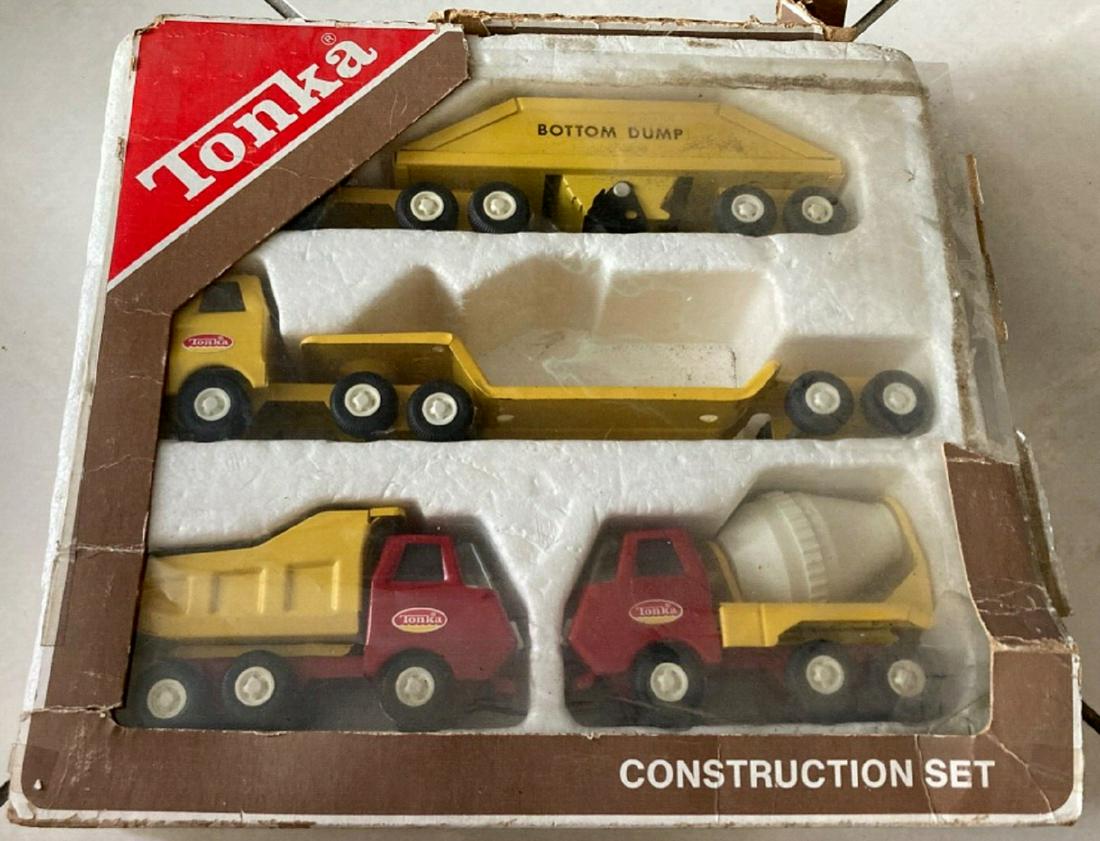 Tonka Gift set with vehicles in box (1 of 3)