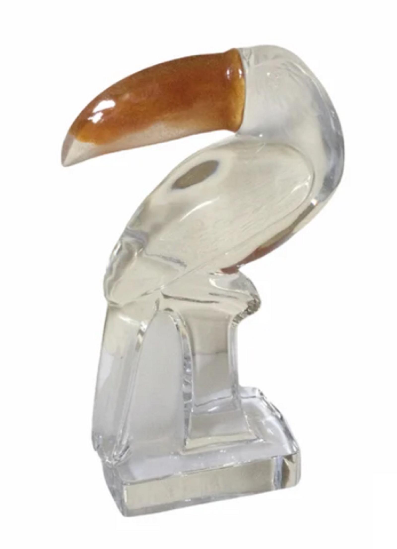 Daum Signed France Crystal Toucan: Daum France Crystal Toucan This delightful toucan measures 9” tall X 6”wide on a 3” X 3.75” base. Signed Daum, France.