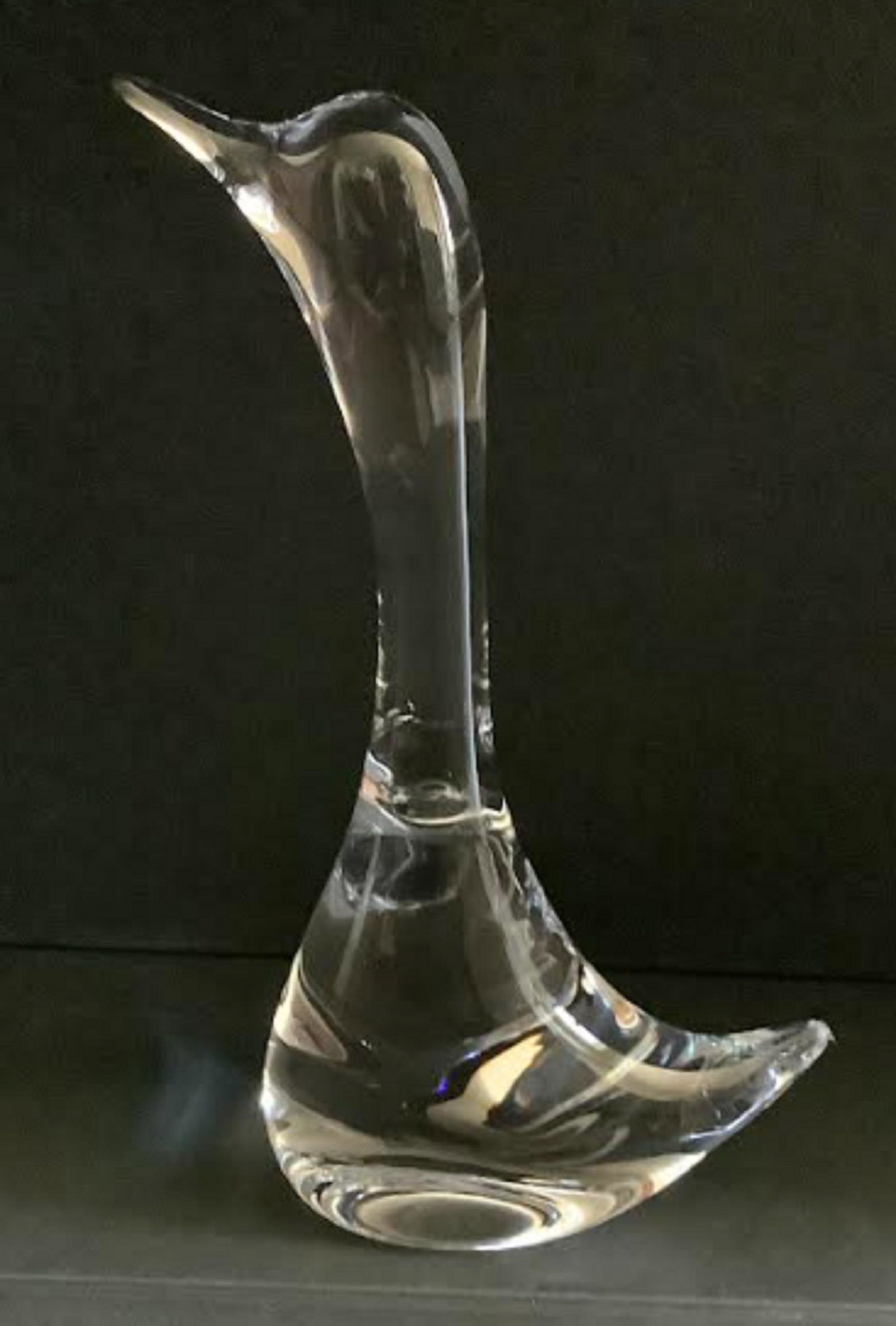 DUAM SIGNED TALL CRYSTAL SWAN 8.75 inch tall MADE IN FRANCE: DUAM SIGNED TALL CRYSTAL SWAN 8.75 inch tall MADE IN FRANCE. NO CHIPS OR CRACKS