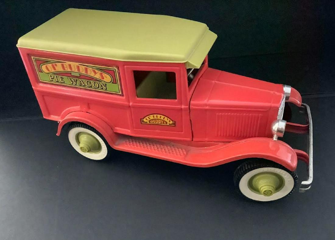 Buddy L Pressed Steel PIE WAGON Vehicle #4243: Buddy L Pressed Steel PIE WAGON Vehicle. Measures approx 10.5 inches long