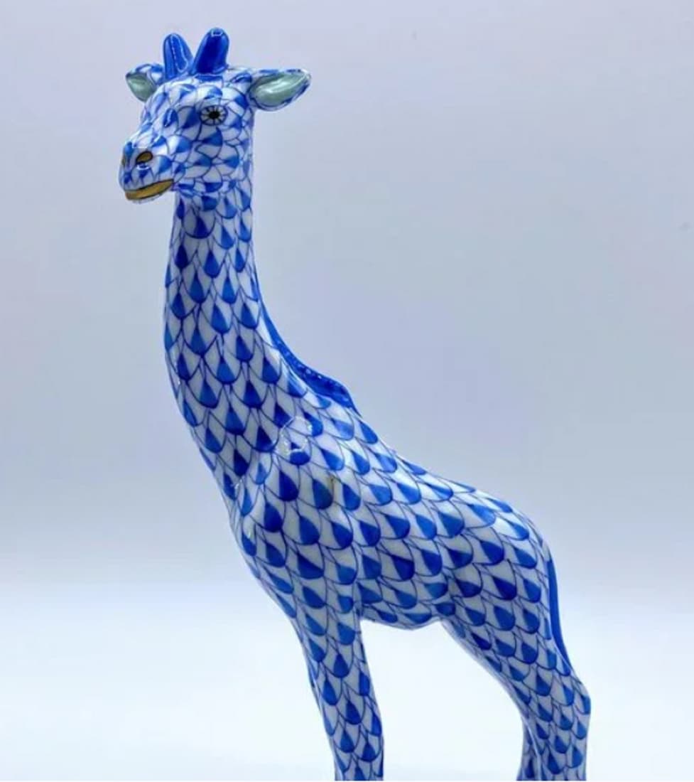 Herend Signed Large blue fishnet patterned Giraffe with 24kt gold accents (1 of 5)