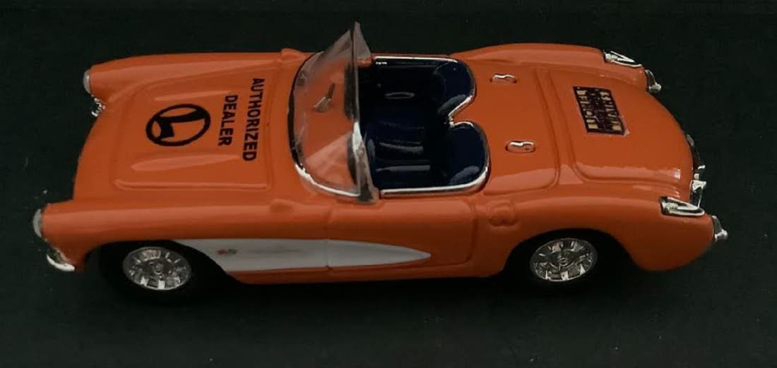 Lionel authorized Dealer vehicle '57 Corvette Die-Cast Car (1 of 6)