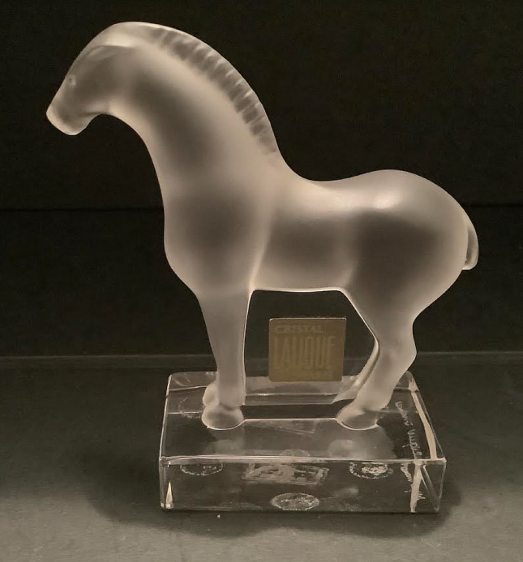 LALIQUE SIGNED FROSTED CRYATAL HORSE: LALIQUE SIGNED FROSTED CRYATAL HORSE
