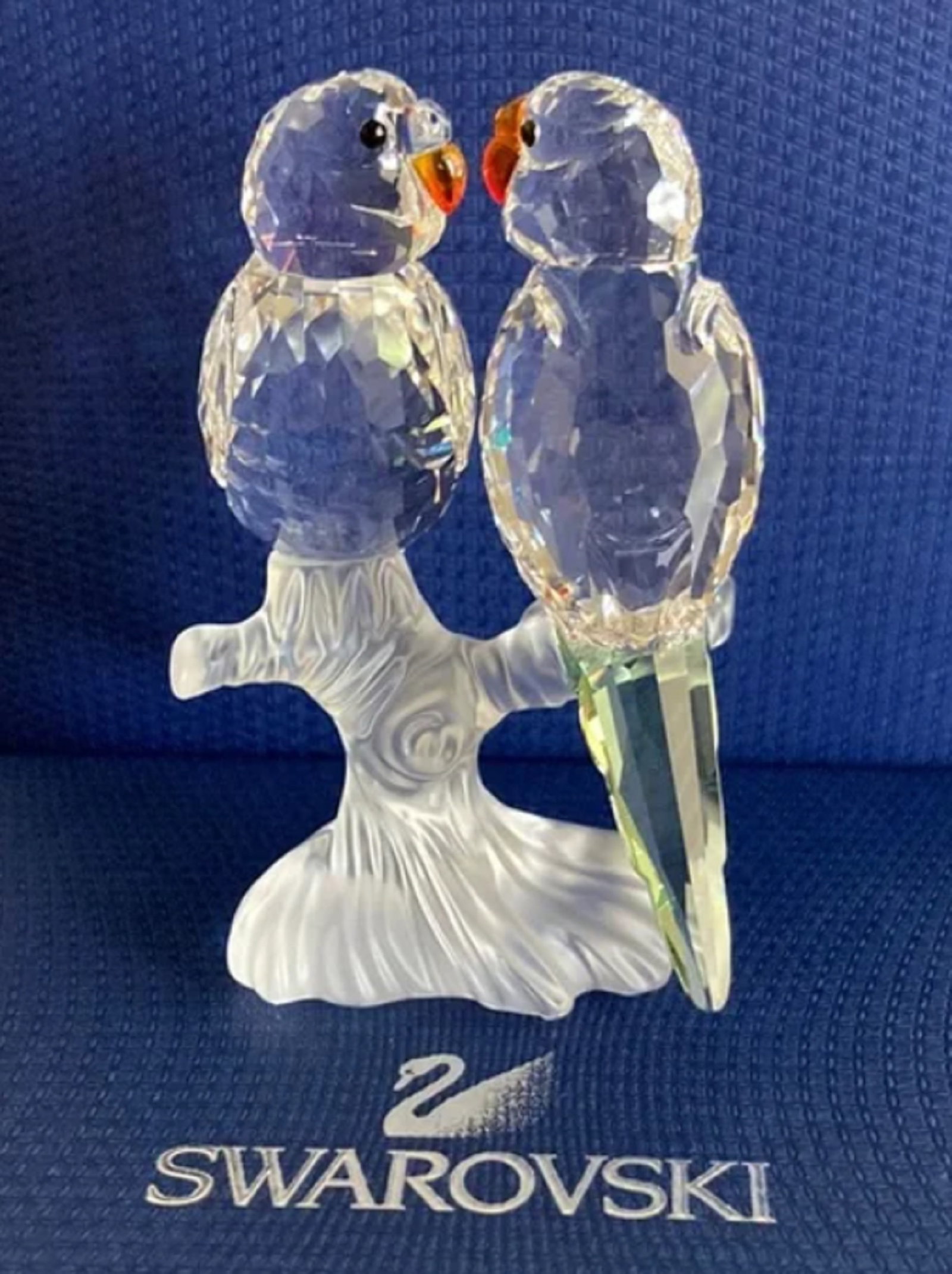Swarovski Crystal 'Budgies' Love Birds Figurine (1 of 5)
