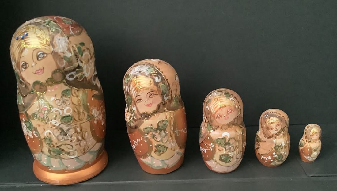 TALL 7 Inch MATRYOSHKA NESTING DOLL SET OF 5: TALL 7 Inch MATRYOSHKA NESTING DOLL SET OF 5. Hand painted designed