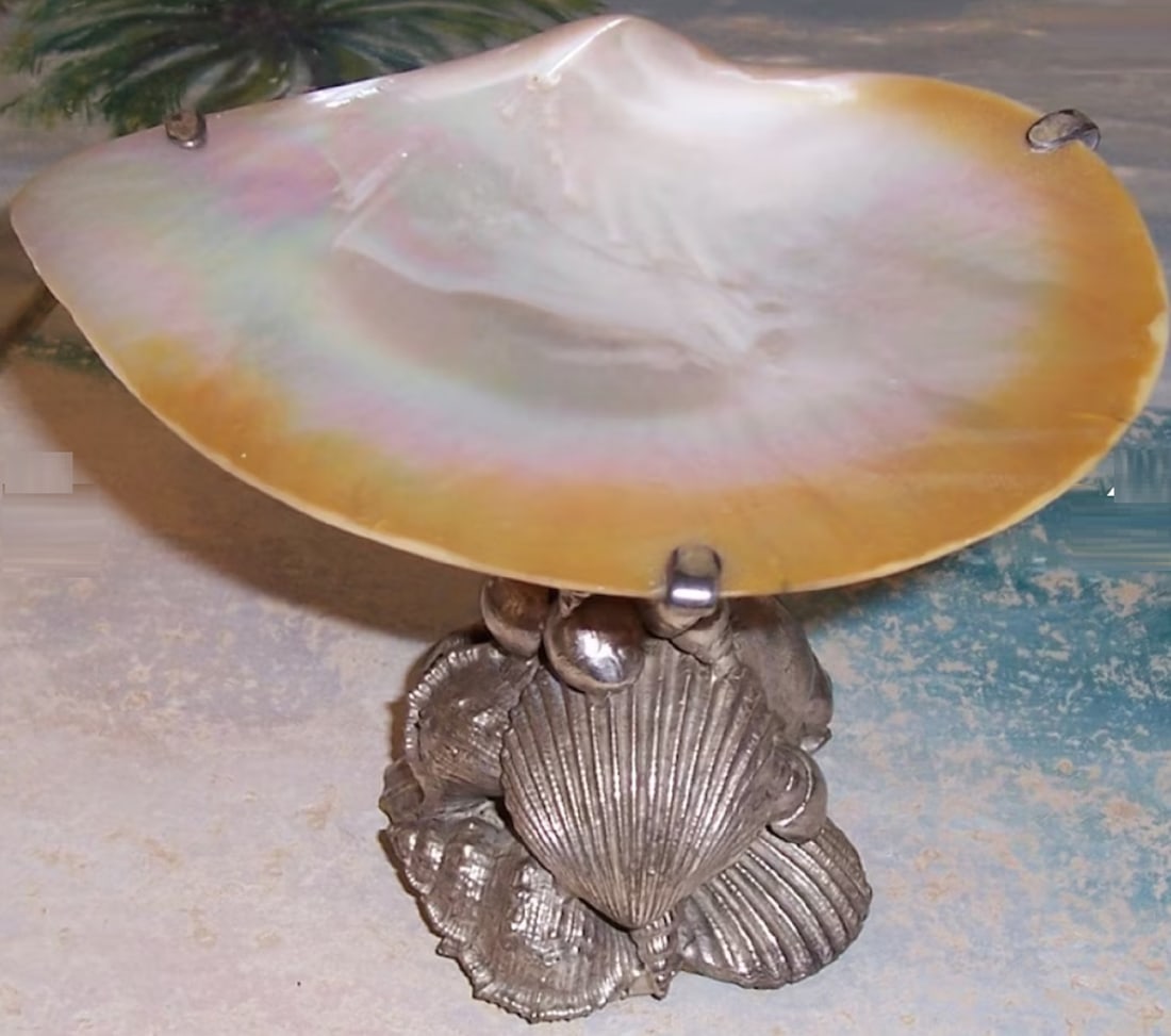 Maitland Smoth Mother of Pearl Seashel Caviar Bowl and Stand- Gorgeous (1 of 5)