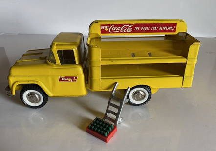 Buddy L Pressed Steel Coca Cola Ford Delivery Truck 1960: Buddy L Pressed Steel Coca Cola Ford Delivery Truck Measures approx 16 inches long. Includes truck,ladder and crate