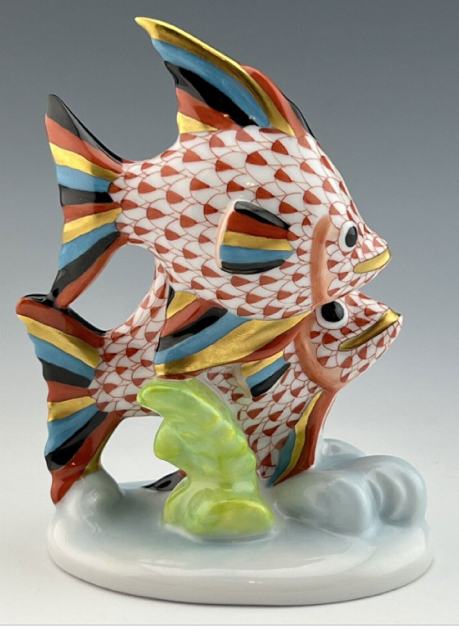 HEREND PORCELAIN SIGNED RUST Fishnet Hand-painted Angel Fish with 24k Accents (1 of 4)