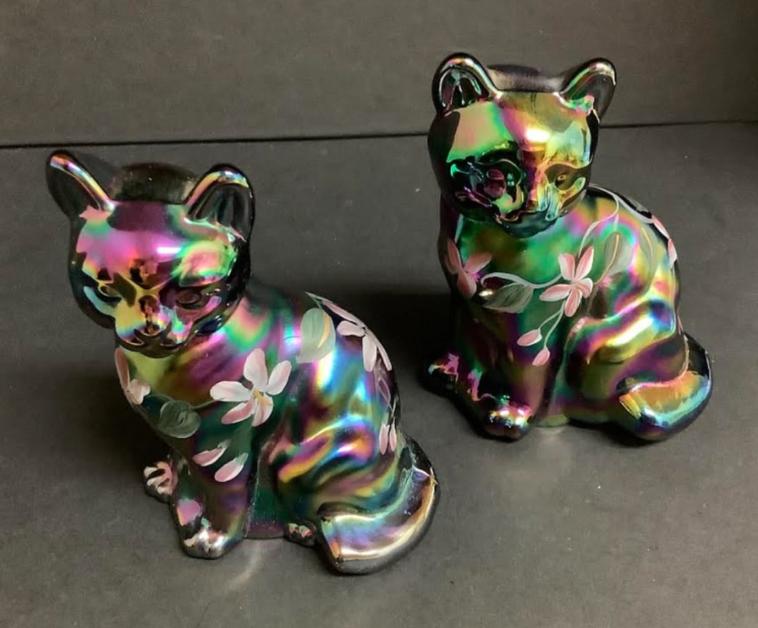 Fenton Signed Art Glass Carnival Glass Hand Painted Cat Figurine (1 of 5)