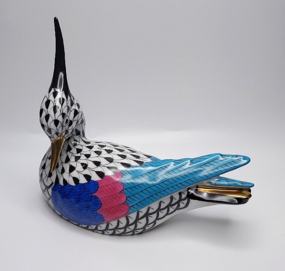 Herend Signed Porcelain Black Fishnet Exotic Bird Figurine With 24k  Gold Accents (1 of 6)