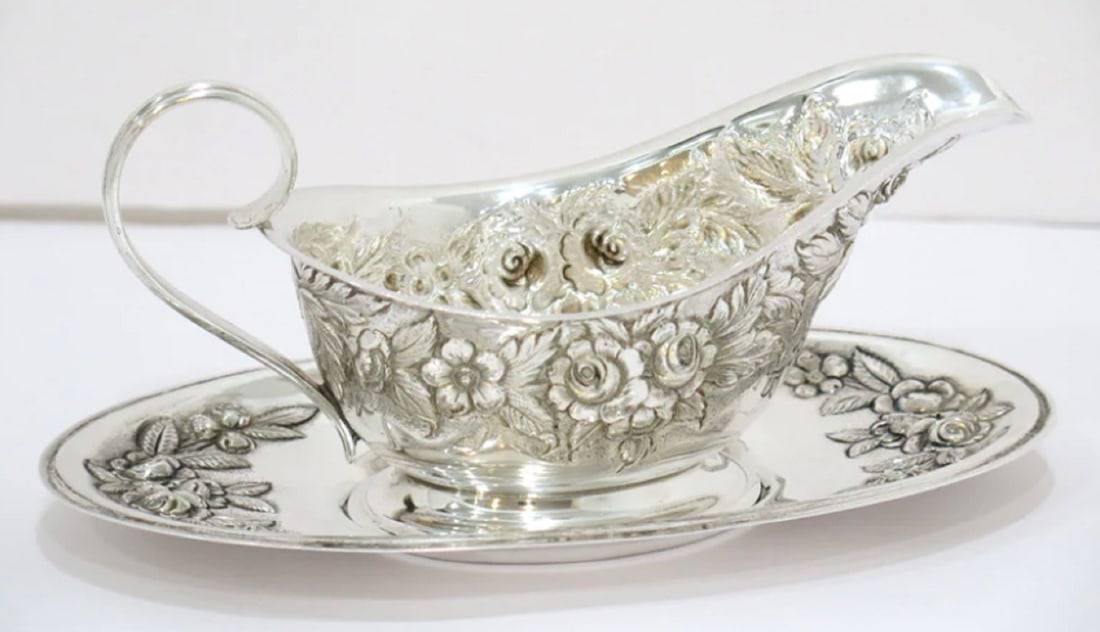 S. KIRK & SON STERLING SILVER ANTIQUE FLORAL REPOUSSE GRAVY BOAT W/ SAUCER (1 of 7)