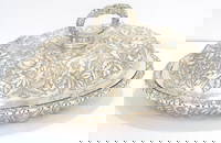 STERLING SILVER BALTIMORE ANTIQUE FLORAL REPOUSSE COVERED SERVING DISH