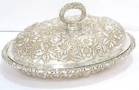 STERLING SILVER BALTIMORE ANTIQUE FLORAL REPOUSSE COVERED SERVING DISH