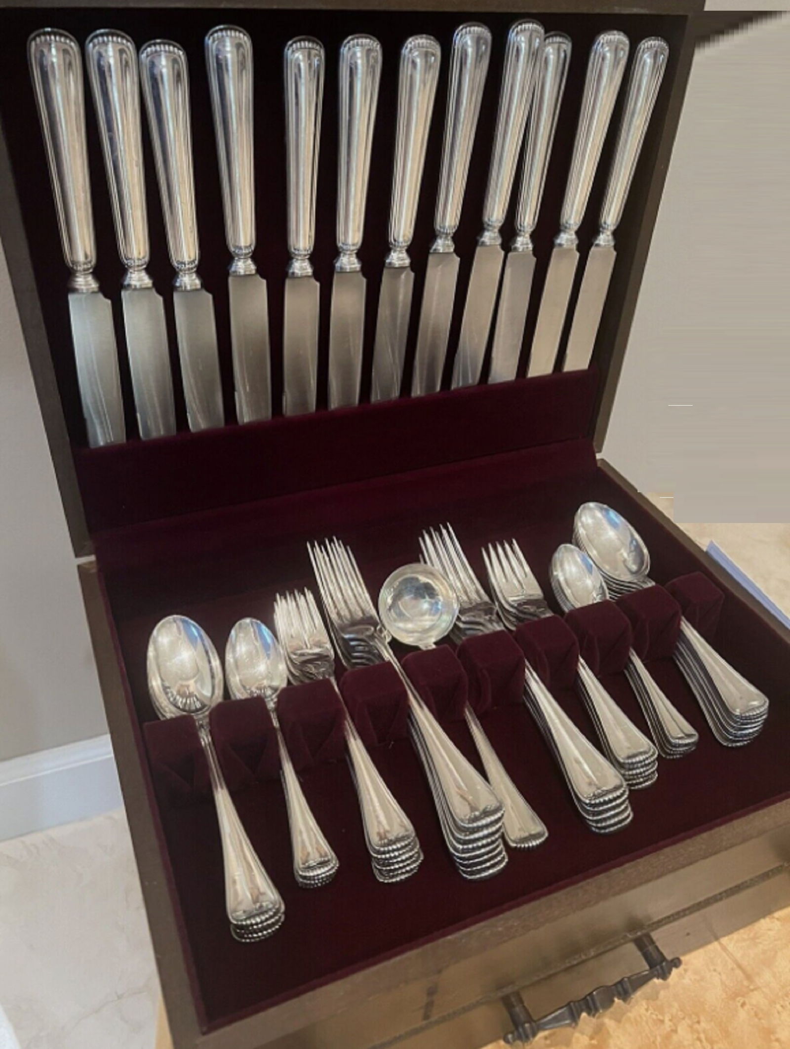 BUCCELLATI MILANO  STERLING SILVER FLATWARE SET SERVICE FOR 12 (1 of 5)