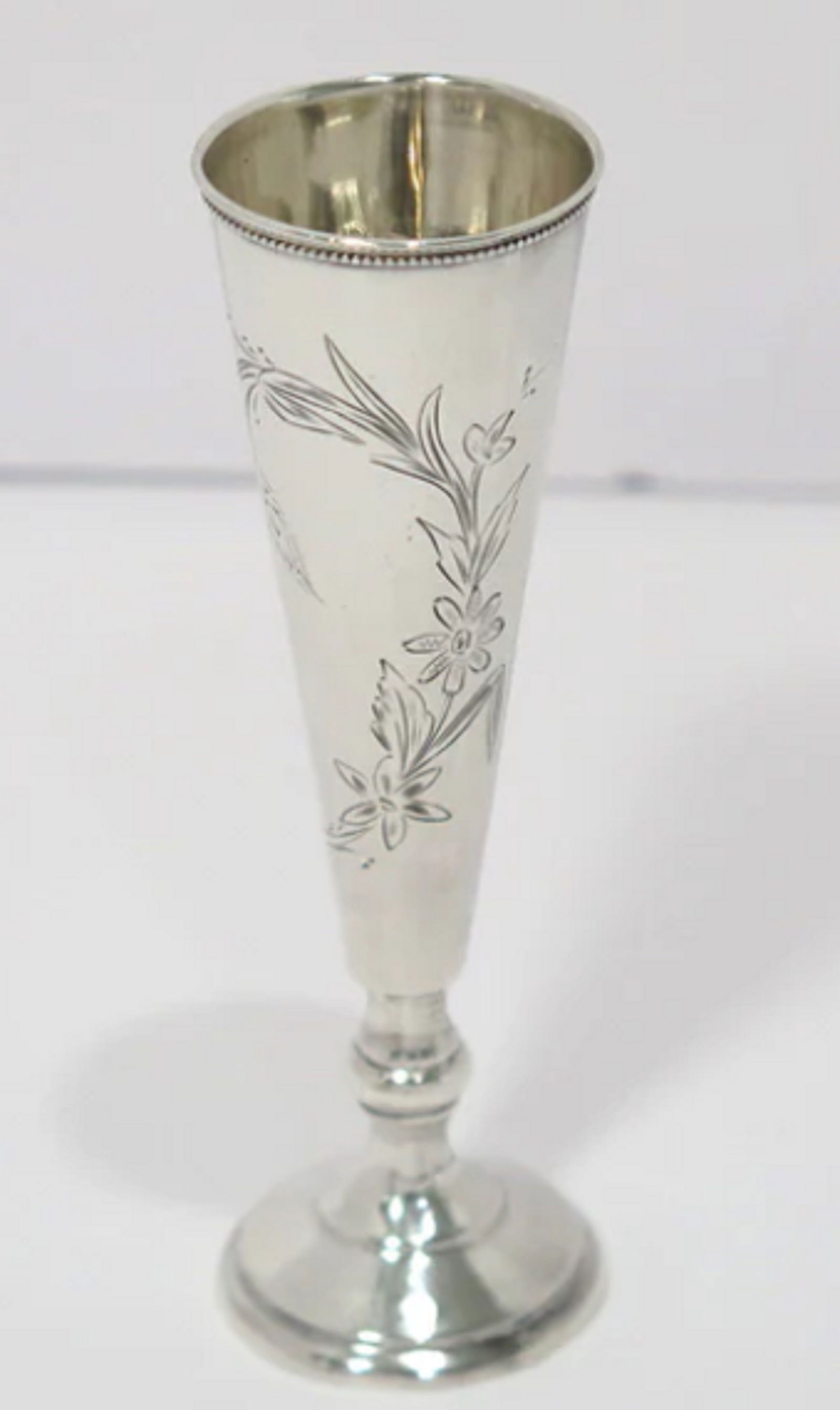 RUSSIAN 84 SILVER ANTIQUE  FLORAL VODKA SHOT GOBLET (1 of 4)