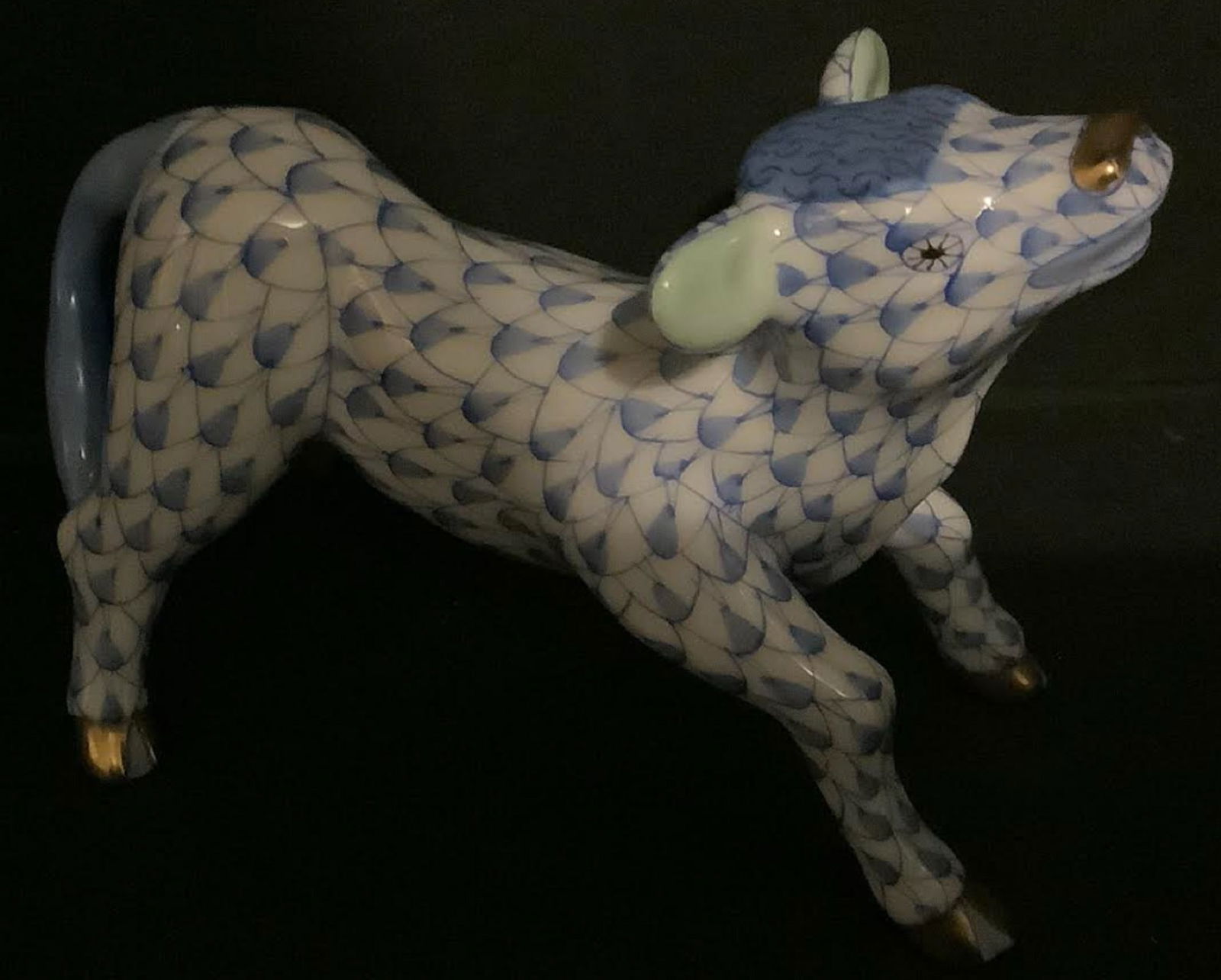 HEREND SIGNED PORCELAIN BLUE FISHNET SHEEP FIGURINE MADE IN HUNGARY (1 of 6)