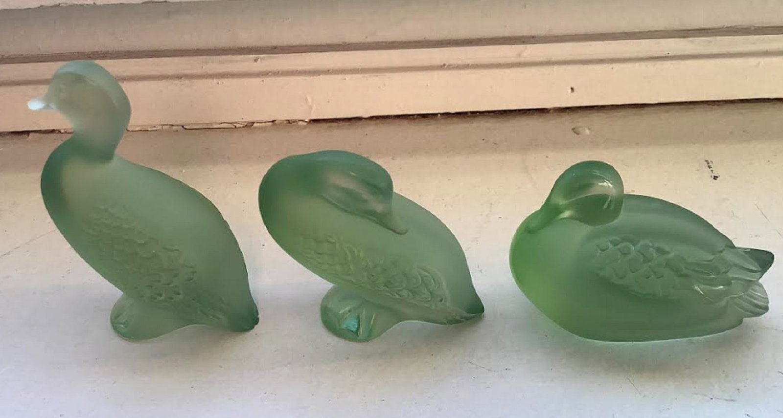 Lalique Signed HAPPY NAUGHTY AND SLEEPY GREEN DUCKS MADE IN FRANCE: Lalique Signed HAPPY NAUGHTY AND SLEEPY GREEN DUCKS MADE IN FRANCE