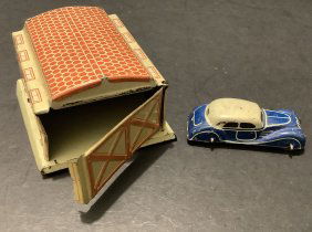 Tin Litho Toy Garage Germany Penny Toy With a Car Vehicles included.