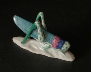 Herend Signed Porcelain Fishnet Grashopper Figurine