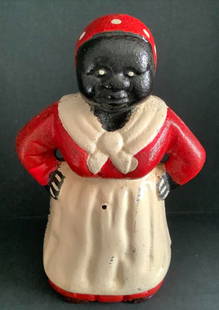 Black Americana Cast Iron Aunt Jemima Figurine Statue: Black Americana Cast Iron Aunt Jemima Figurine Statue Measures approx 7.5 inches tall