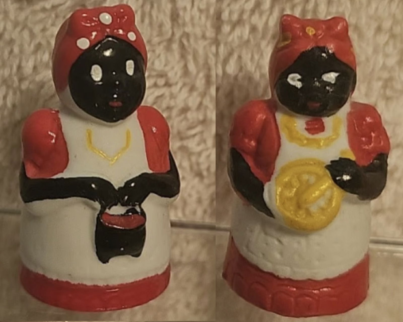 Black Americana Era Ceramic Thimbles Aunt Jemima: Black Americana Era Ceramic Thimbles Aunt Jemima The one with the pie has a small chip on the inside. No other chips, cracks, crazing, or repairs. Measures approx 1.5 inches tall