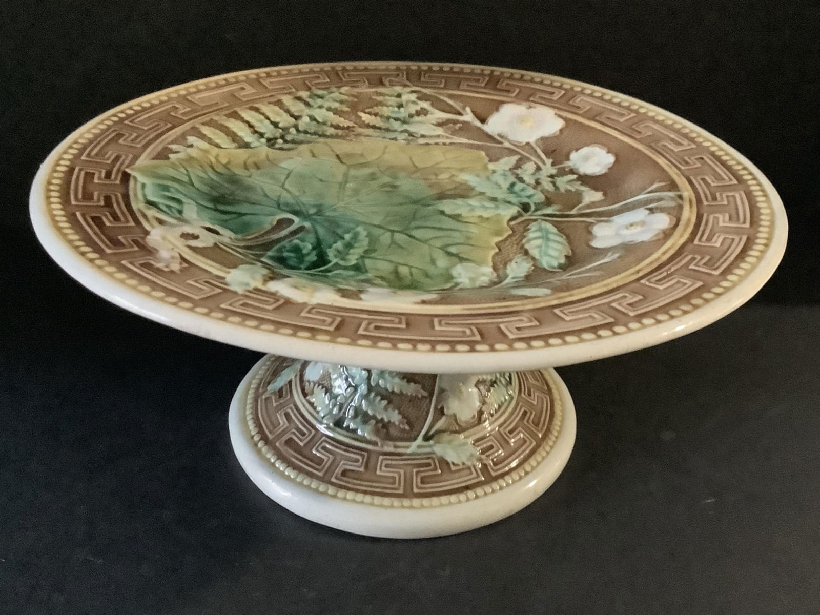 Choisy Le Roi Majolica Tazza tray (1 of 8)