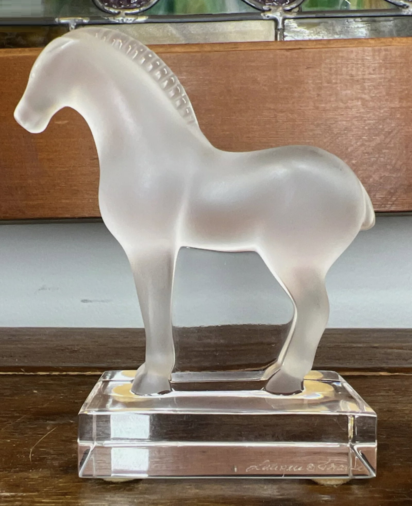 Lalique signed Crystal Fang Horse Made in France: Lalique signed Crystal Fang Horse Made in France. Measures approx 4" tall x 3 1/2" wide at widest point