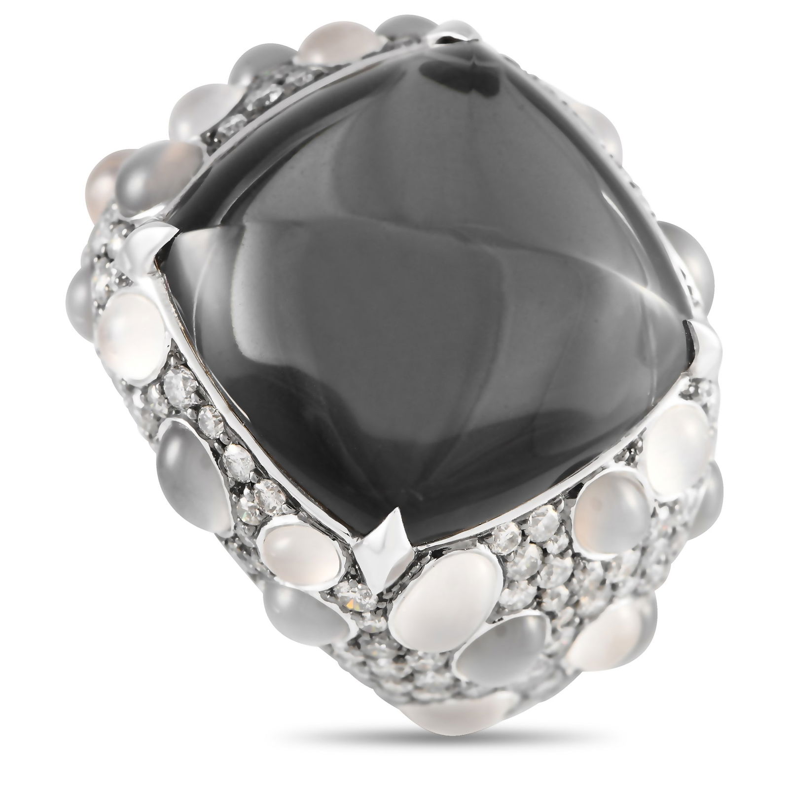 Bucherer 18K White Gold 3.11ct Diamond, Quartz, and Moonstone Ring BU11-071224: This captivating Bucherer ring beautifully combines luxurious gemstones in a bold, eye-catching setting. Crafted from 18K white gold, the setting features a 6mm wide band and a commanding 15mm top hei