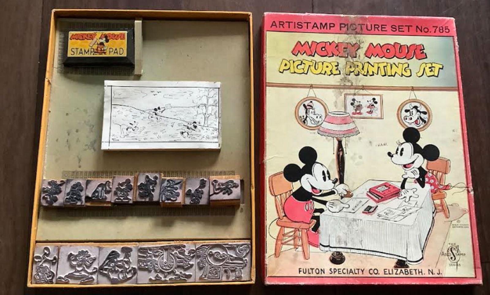 Mickey Mouse picture printing set  Walt Disney enterprises (1 of 8)