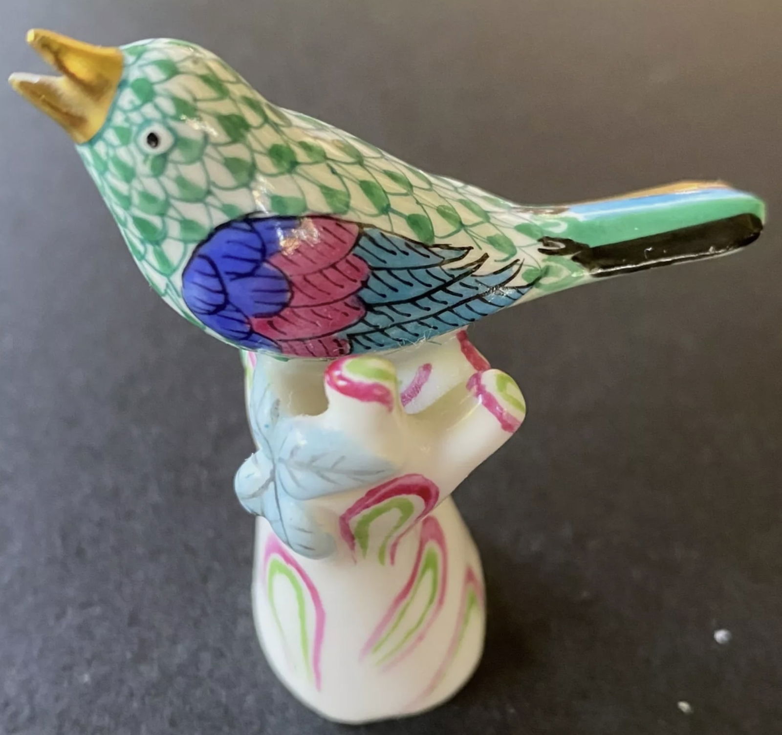 Herend Signed Green Fishnet Bird on Branch (1 of 5)