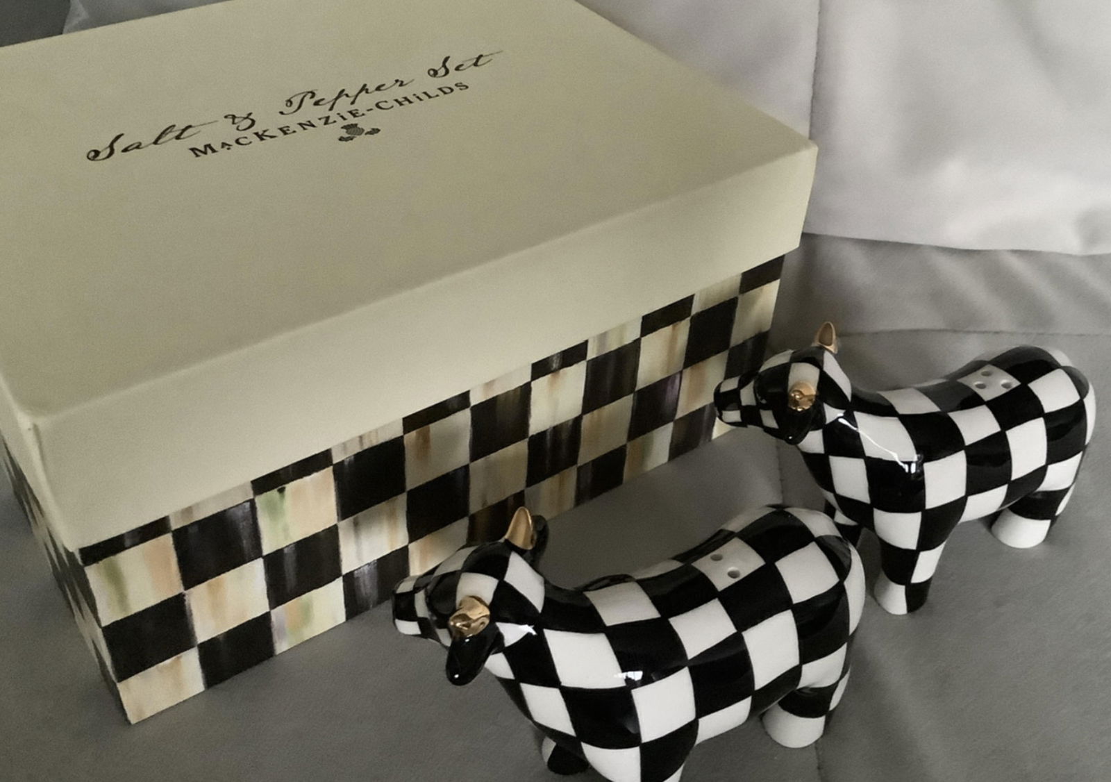 MacKenzie Childs Courtly Check & Gold Cow Salt & Pepper Shakers Set With Box (1 of 6)