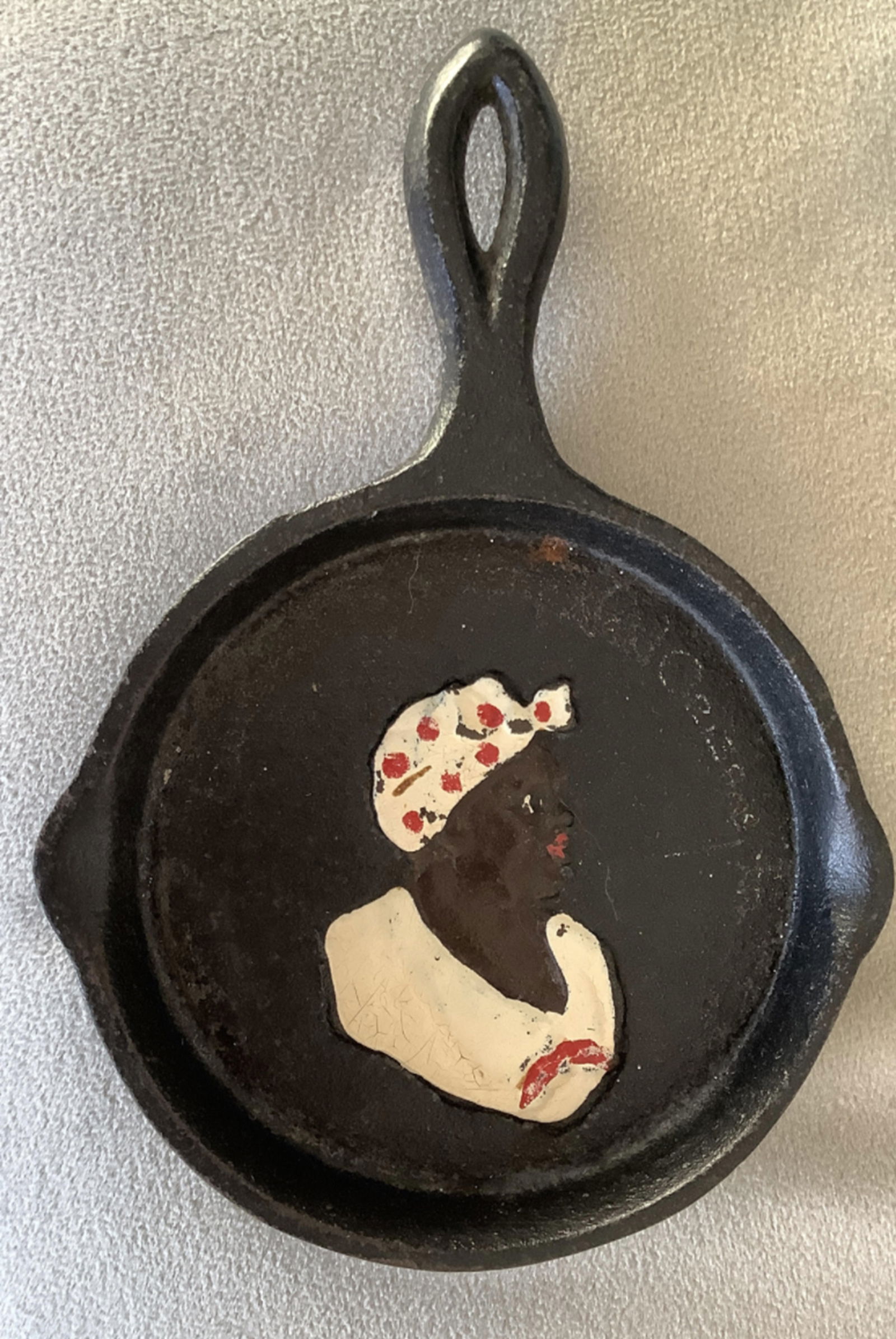 Black Americana Aunt Jemima cast iron egg skillet (1 of 4)