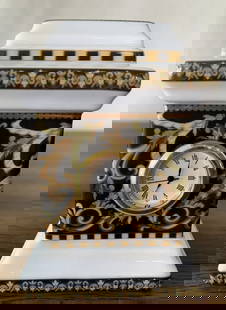 Versace by Rosenthal Medusa Clock WorkS!: Versace by Rosenthal Medusa Clock 3 1/2 inch high2 inch wide