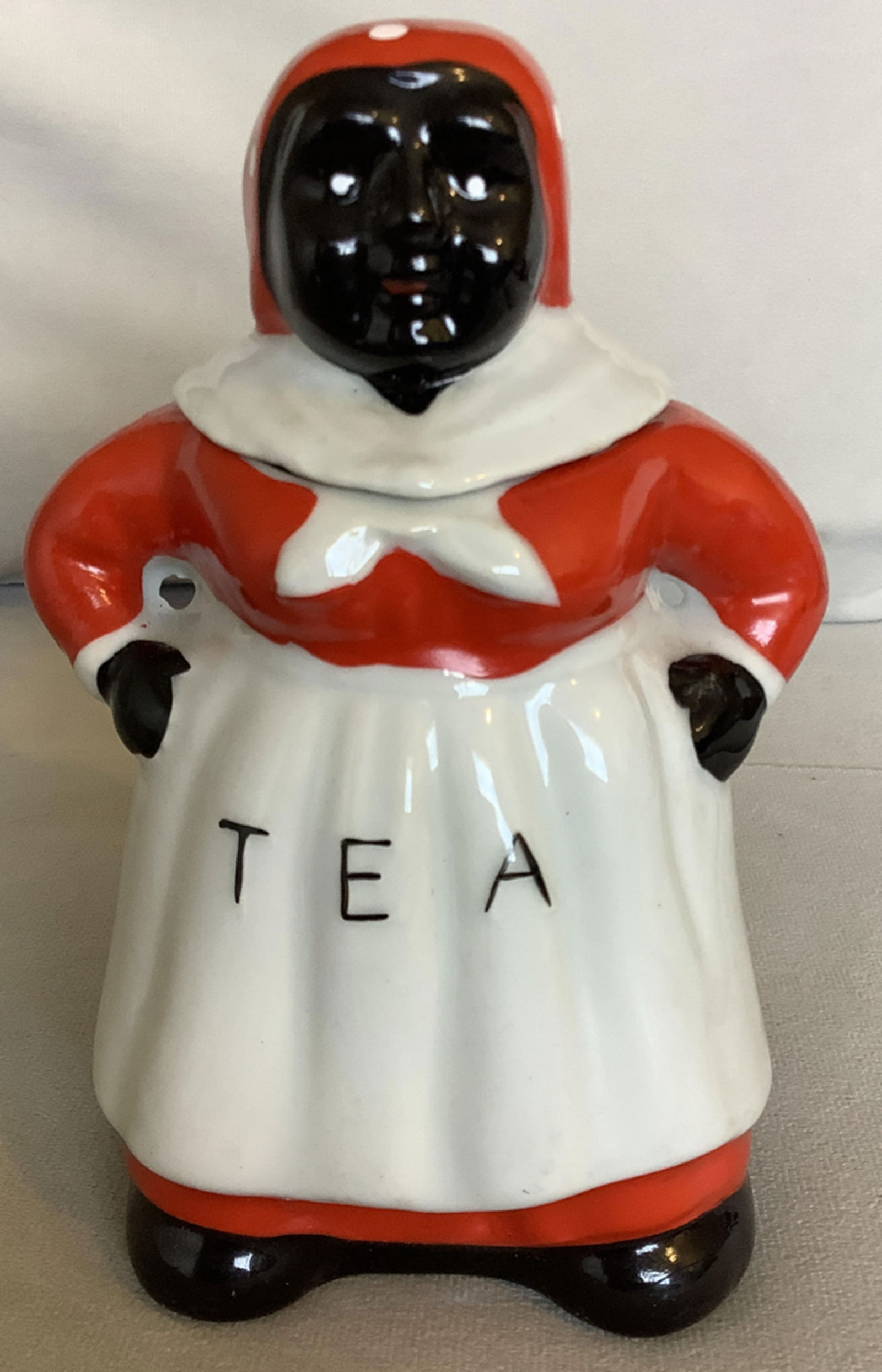 Black Americana Porcelain Aunt Jemima Jar Holder: Black Americana Porcelain Aunt Jemima Jar Holder Measues approx 5.25 inches tall. Approx 4 inches wide