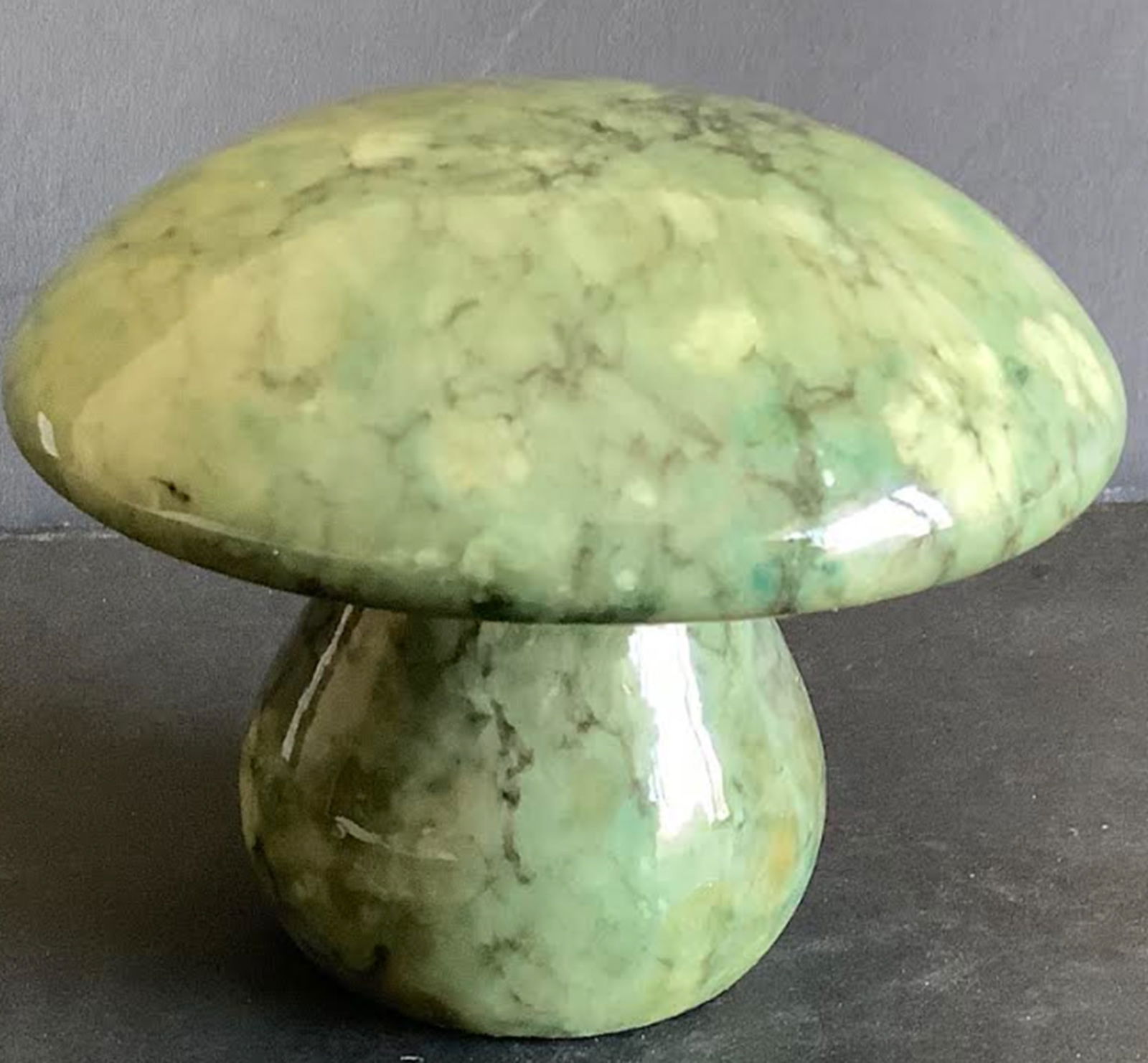 Green Alabaser Mushroom Paperweight Decor Hand Carved MAde In Italy (1 of 5)