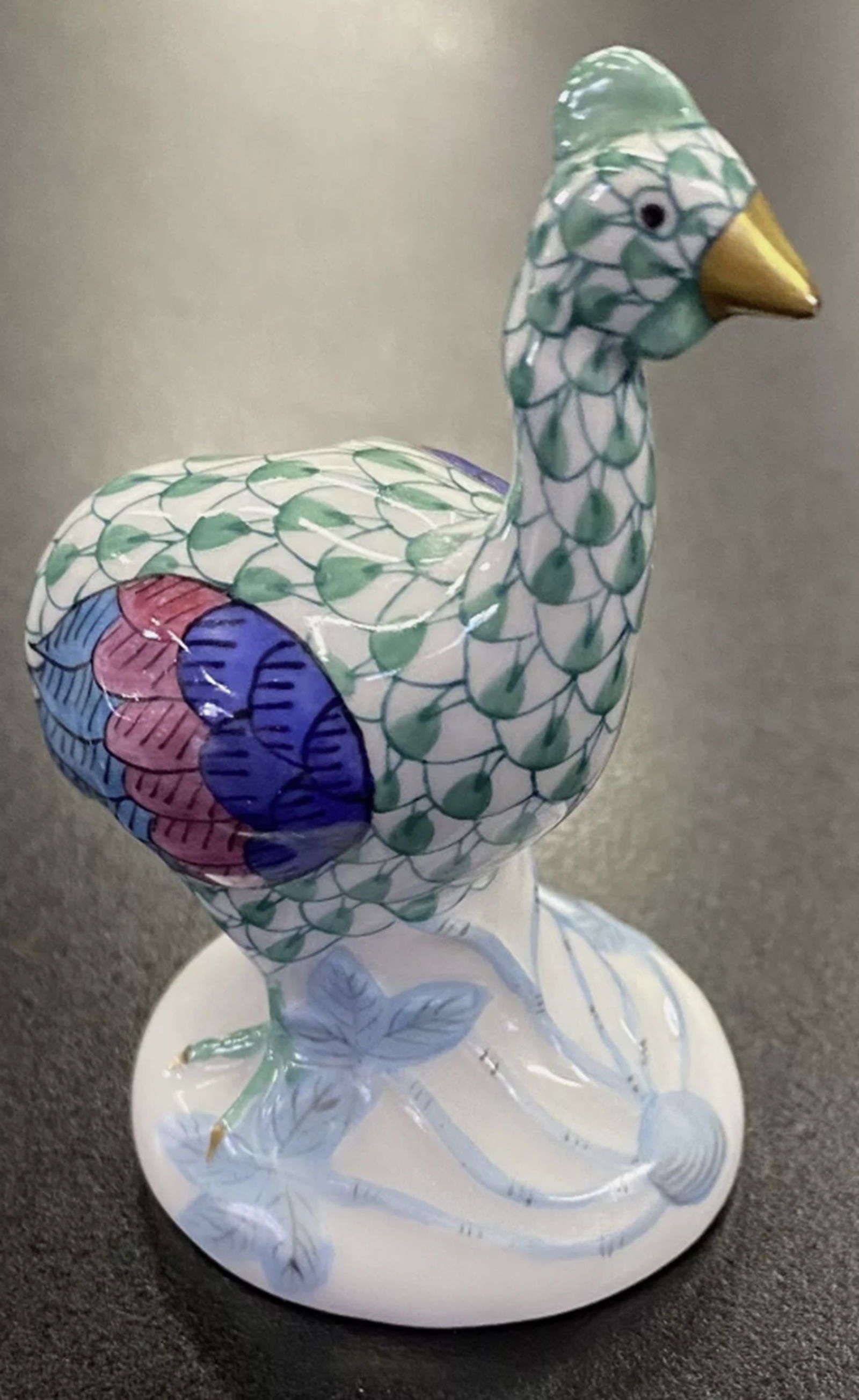Herend Signed Green Fishnet Pattern Bird Porcelain Figurine (1 of 5)