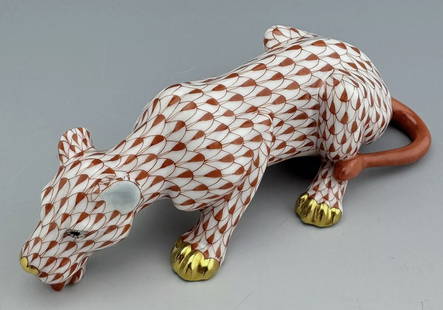 HEREND Signed LARGE Fishnet Rust Lioness Drinking Lion Cat Figurine: HEREND Signed Fishnet Rust Lioness Drinking 6” Lion Cat Figurine. Measures approx just over 4.25 inches tall. No Chips or Cracks