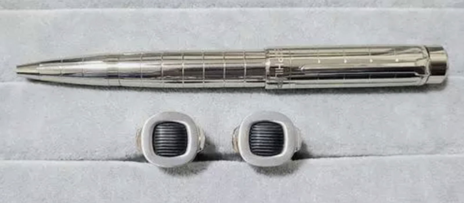 Patek Philippe Silver Nautilus Ballpoint Pen Cufflinks Set (1 of 6)