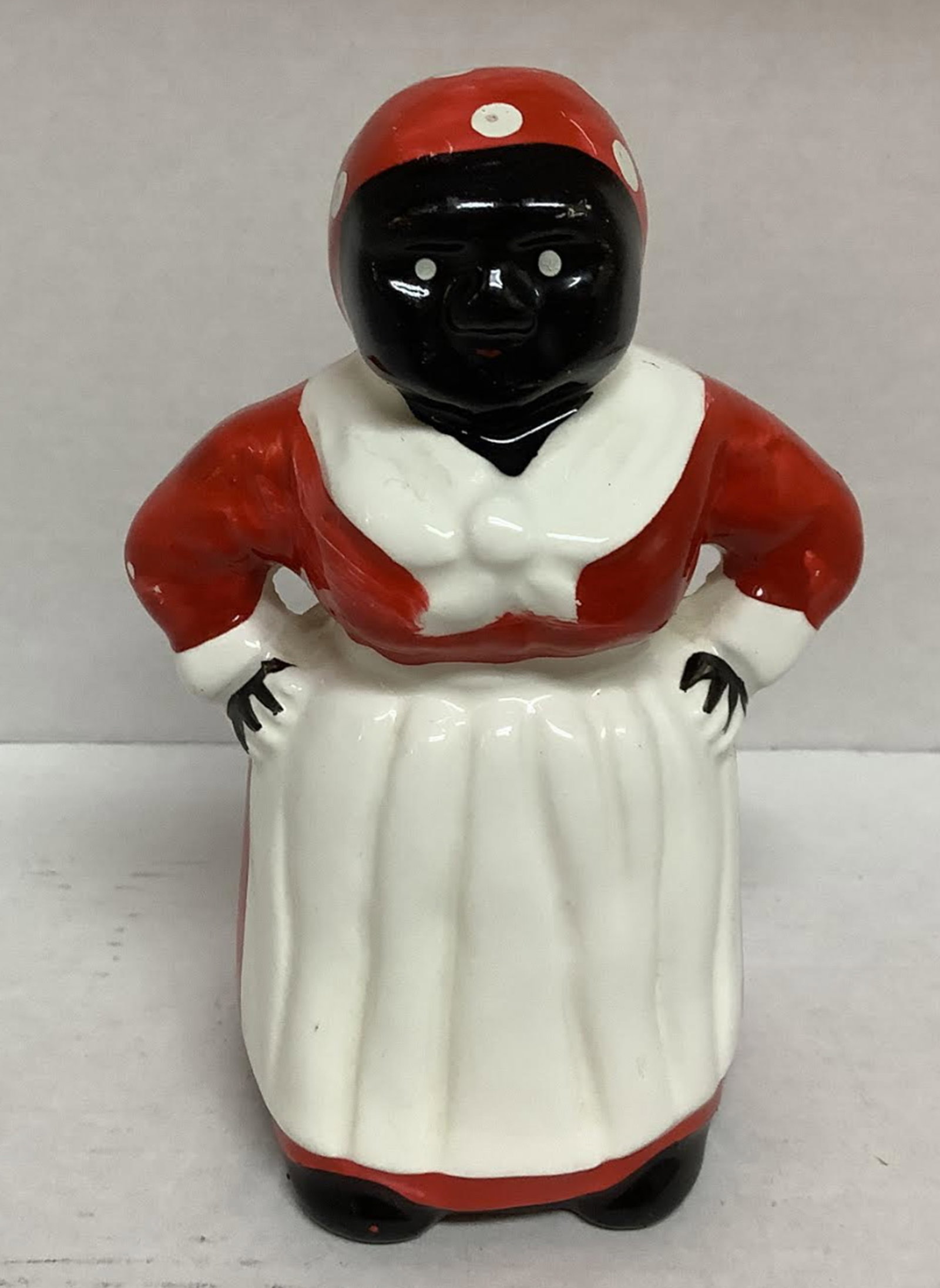 Black Americana Aunt Jemima Porcelain Dinner Bell: Black Americana Aunt Jemima Porcelain Dinner Bell. Measures approx 4. 3/4 inches tall