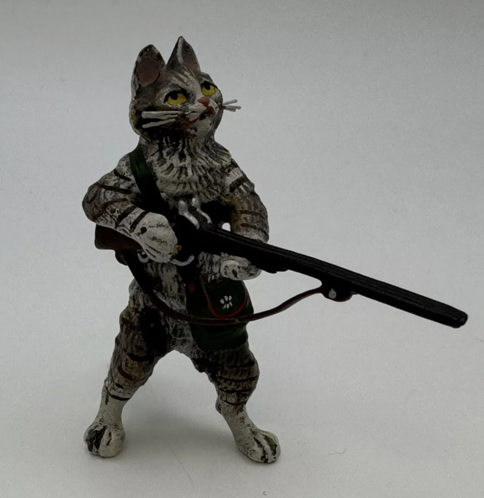 Vienna Austrian Cold Painted Bronze Cat with Rifle Shotgun Figurine: Vienna Austrian Cold Painted Bronze Cat with Rifle Shotgun Figurine. Cat with rifle figurine measures 2 1/4" in height. It is in very good condition with no excessive wear. Each piece is individually 