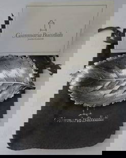 BUCCELLATI Sterling Silver 925 Trinket Tray Bowl ROSE Leaf Dish With Orig Box: GIANMARIA BUCCELLATI ROSE LEAF TRINKET TRAY DISH, FULLY HALLAMARKED AND SIGNED.IT COMES WITH ORIGINAL BUCCELLATI POUCH,CARDS AND PRESENATION BOX.SIZE: APPROXIMATELY 2 1/4" W X 4 1/8" L.