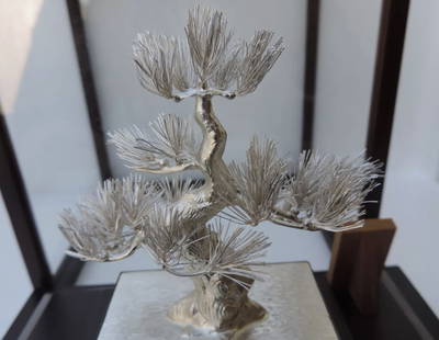 Japanese Sined Sterling Silver BONSAI PINE TREE SCULPTURE OKIMONO JAPAN BY MITSUNORI: Japanese Sined Sterling Silver BONSAI PINE TREE SCULPTURE OKIMONO JAPAN BY MITSUNORI . FINE MASTERLY HAND CRAFTED VINTAGE STERLING SILVER BONSAI PINE TREE , HALLMARKED JUN-GIN (JAPANESE STERLING